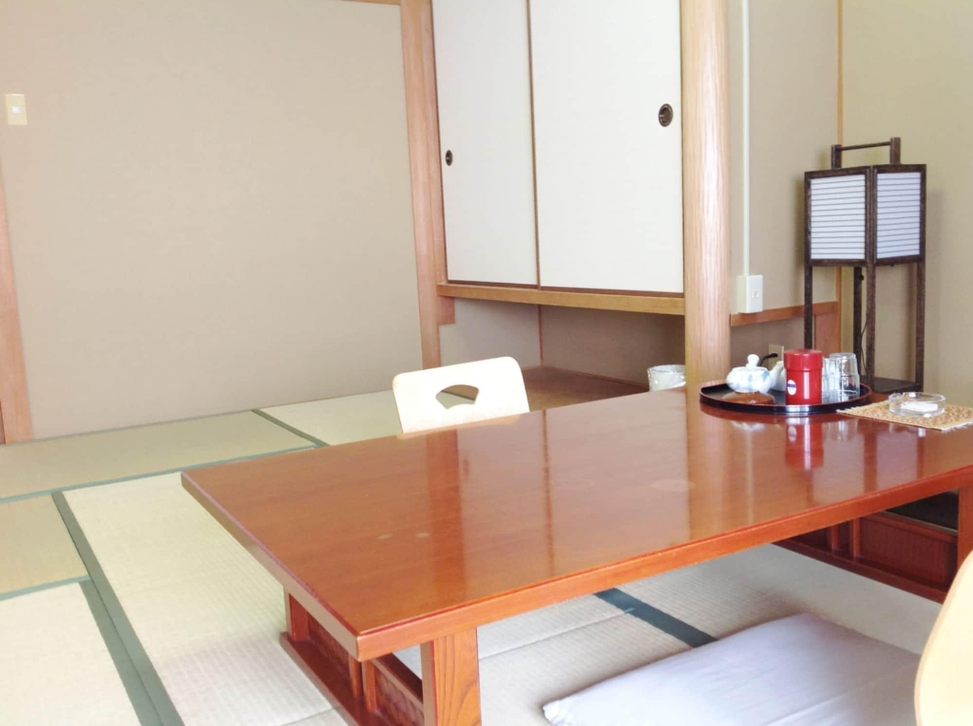 Okayama Plaza Hotel Экстерьер фото