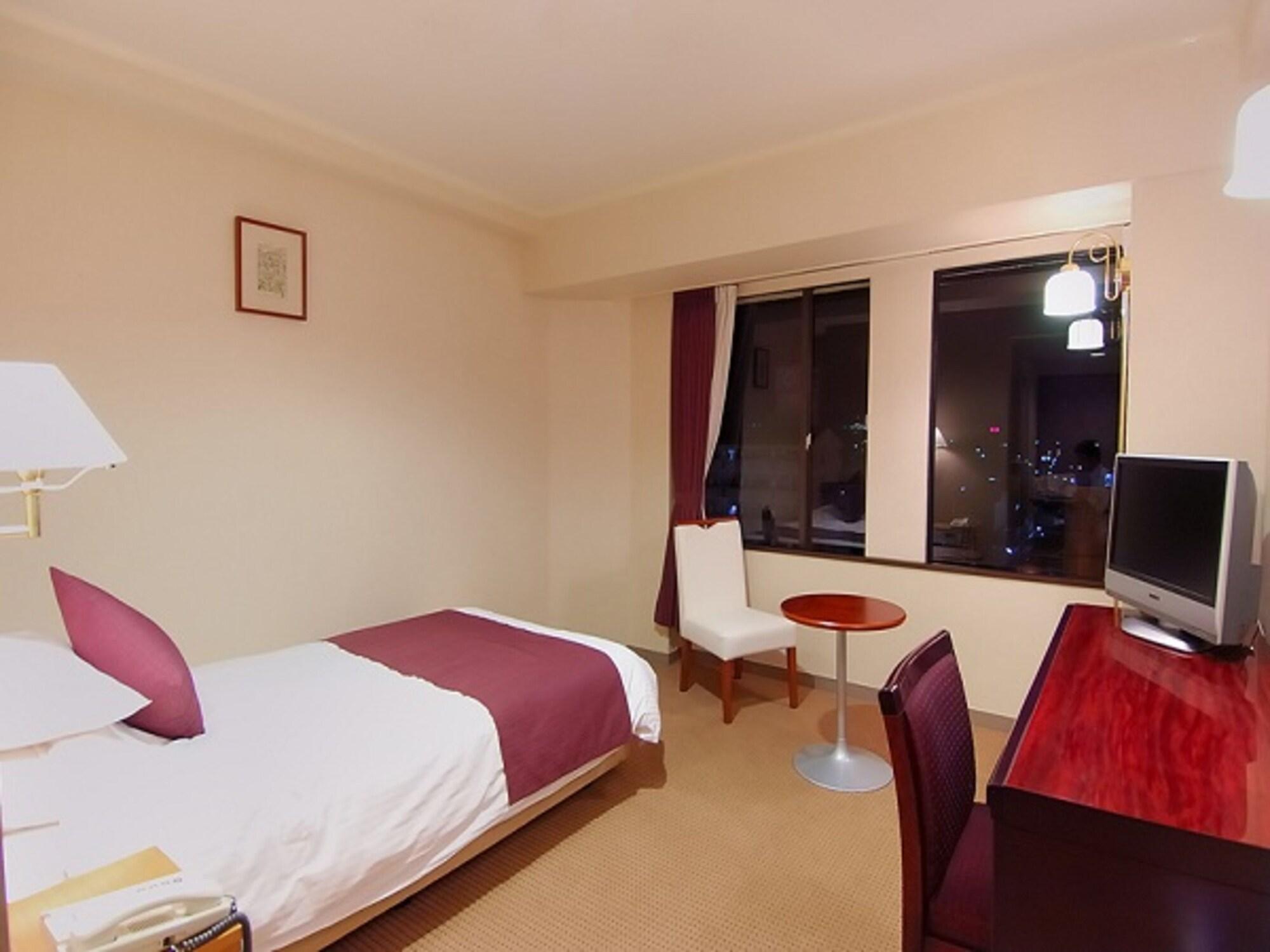 Okayama Plaza Hotel Экстерьер фото