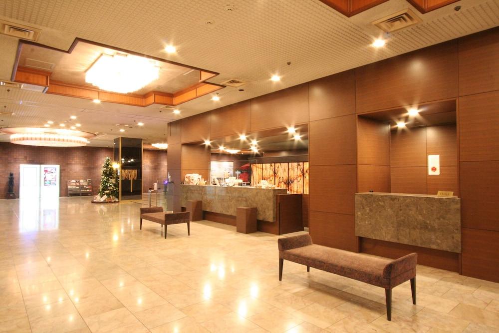 Okayama Plaza Hotel Экстерьер фото